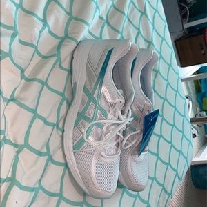 Women’s size 12 ASICS shoe